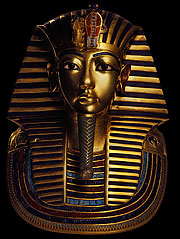 Replikat der Tutanchamun-Maske / zu sehen in Ausstellung "Tutanchamun   – Sein Grab und die Schätze"